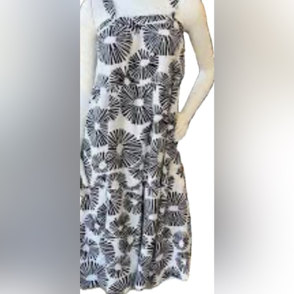 Great used condition loft midi / maxi dress. Sz xs - Picture 9 of 10